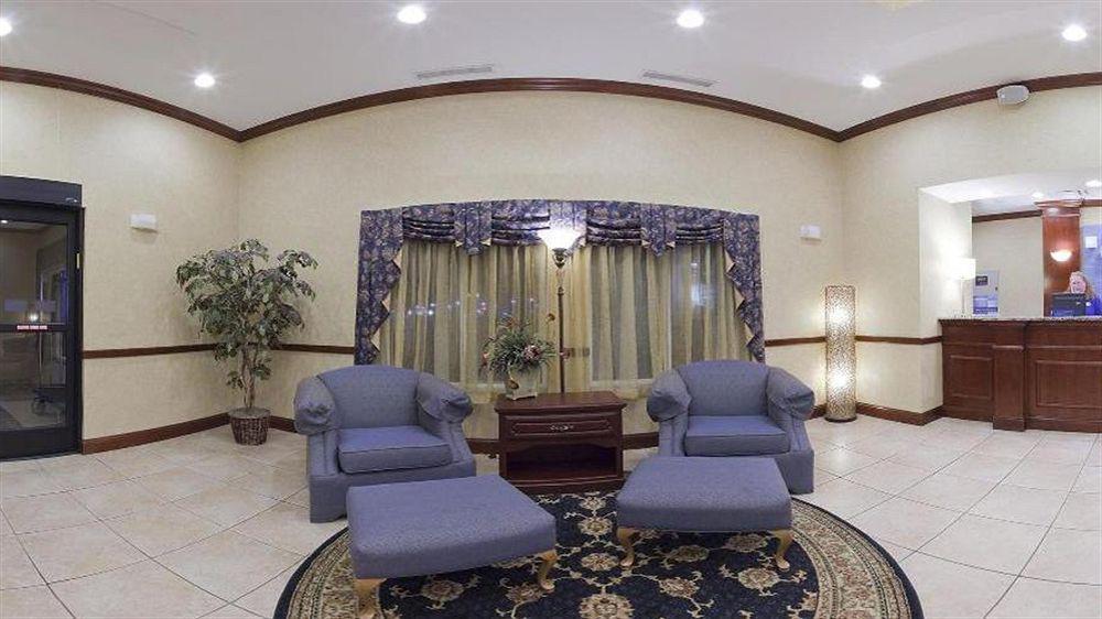 Holiday Inn Express Jamestown By Ihg Екстериор снимка